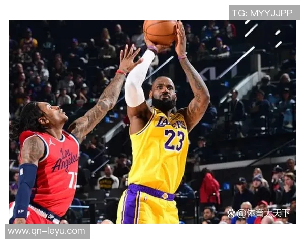 字母哥高效表现再创佳绩30分5篮板5助攻仅次詹姆斯